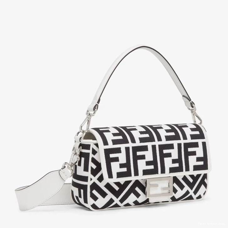 Cheap Bag FF Black Baguette Canvas In White Motif Fendi Medium 0802